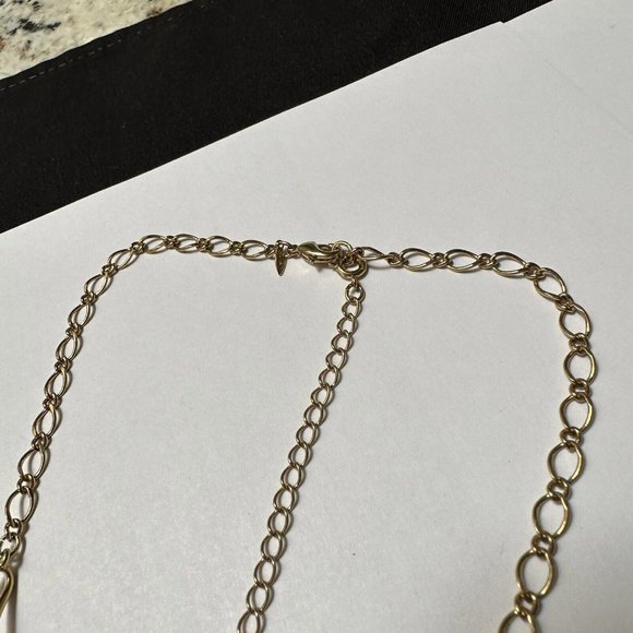 Signed Avon Gold Tone Necklace With Rhinestone Loop - Picture 10 of 10